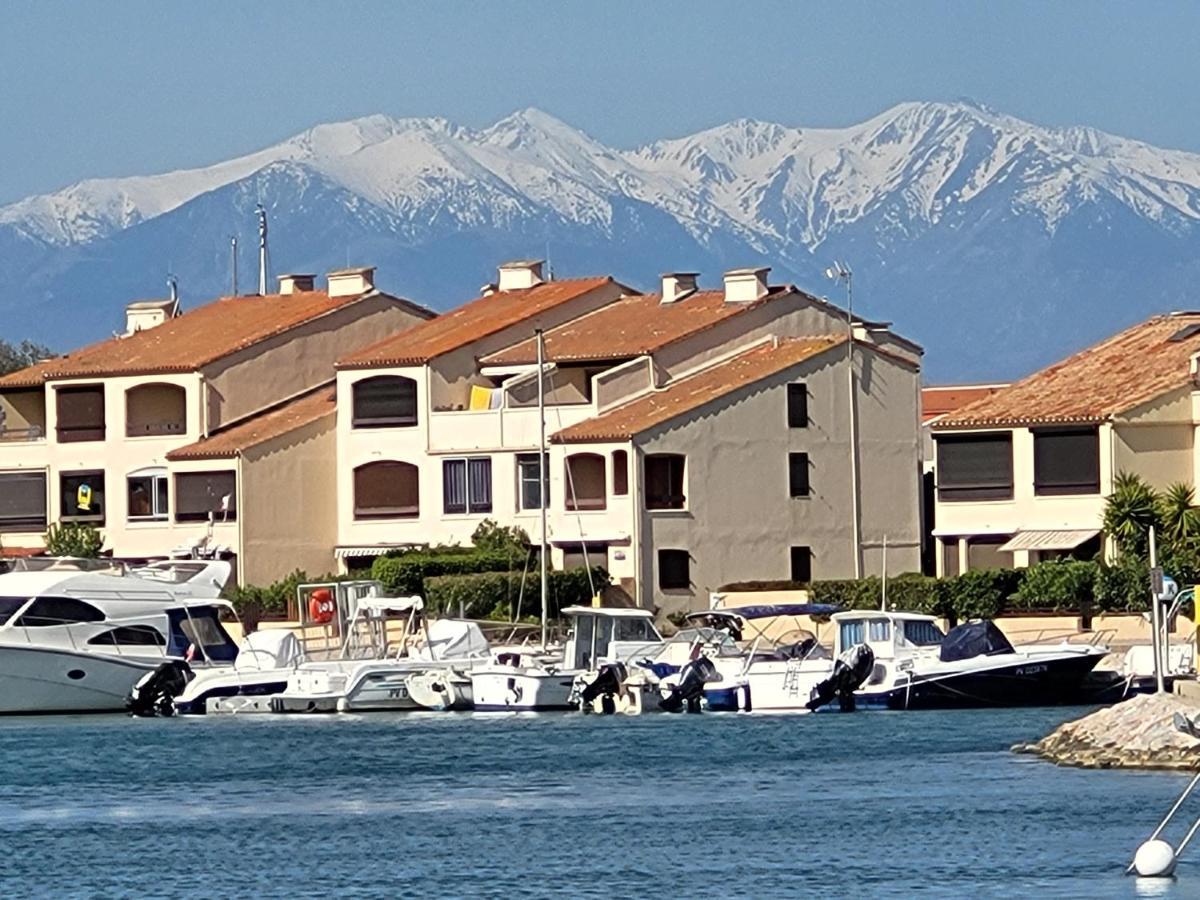 Villa Aux Capellans Sur La Marina Pour 4 Personnes - Vue Marina - Parking - Plage A 5 Min A Pied Сен-Сиприен Экстерьер фото