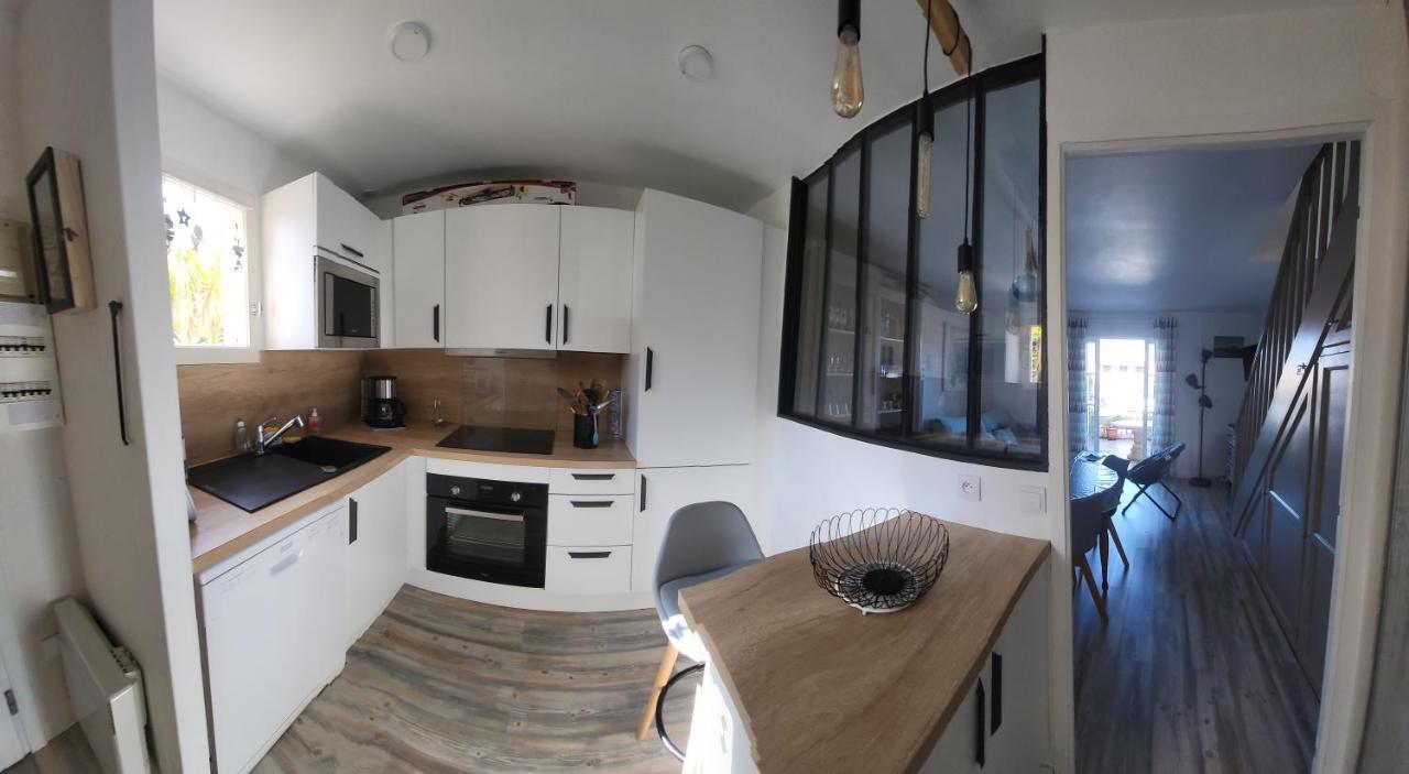 Villa Aux Capellans Sur La Marina Pour 4 Personnes - Vue Marina - Parking - Plage A 5 Min A Pied Сен-Сиприен Экстерьер фото