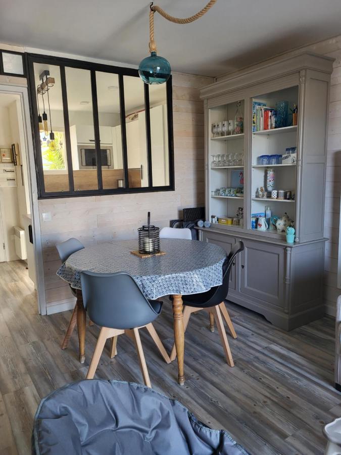 Villa Aux Capellans Sur La Marina Pour 4 Personnes - Vue Marina - Parking - Plage A 5 Min A Pied Сен-Сиприен Экстерьер фото