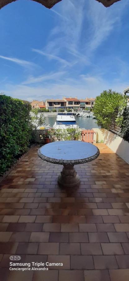 Villa Aux Capellans Sur La Marina Pour 4 Personnes - Vue Marina - Parking - Plage A 5 Min A Pied Сен-Сиприен Экстерьер фото